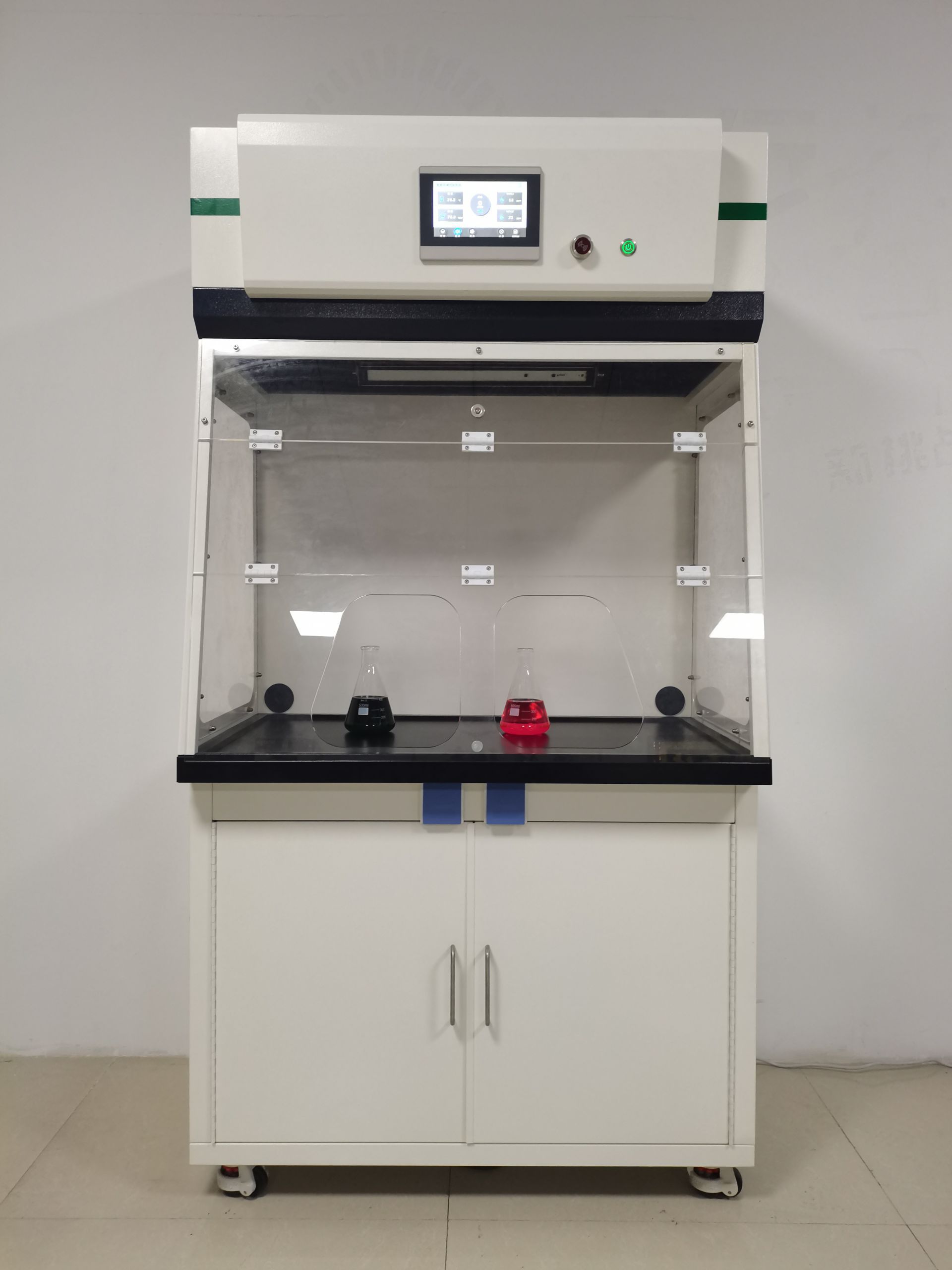 净气型无管道通风柜在选择时需要注意哪些问题